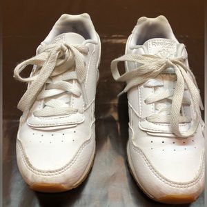 Girls Reebok tennis shoes